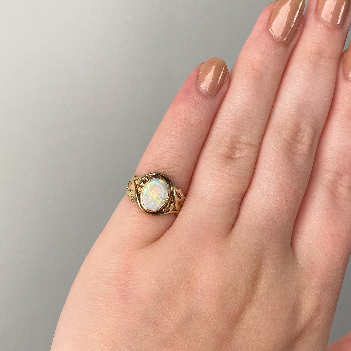 Antique Opal Ring of 10k Gold - Trademark Antiques