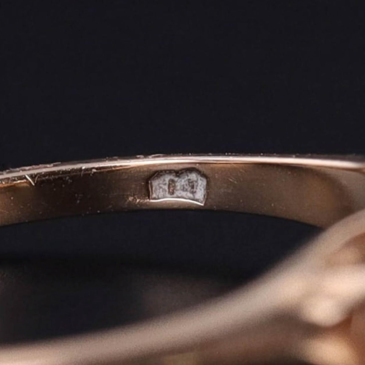 Antique Opal Ring of 14k Gold - Trademark Antiques