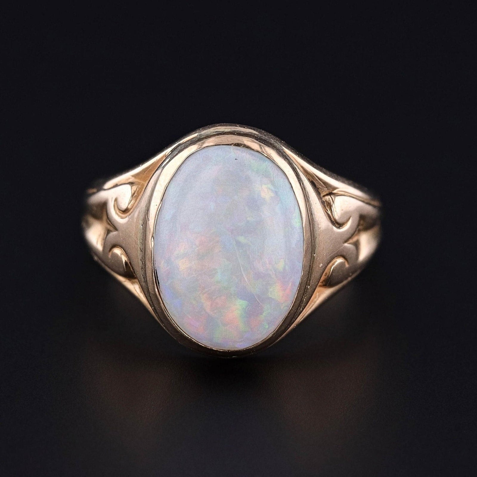 Antique Opal Ring of 14k Gold - Trademark Antiques