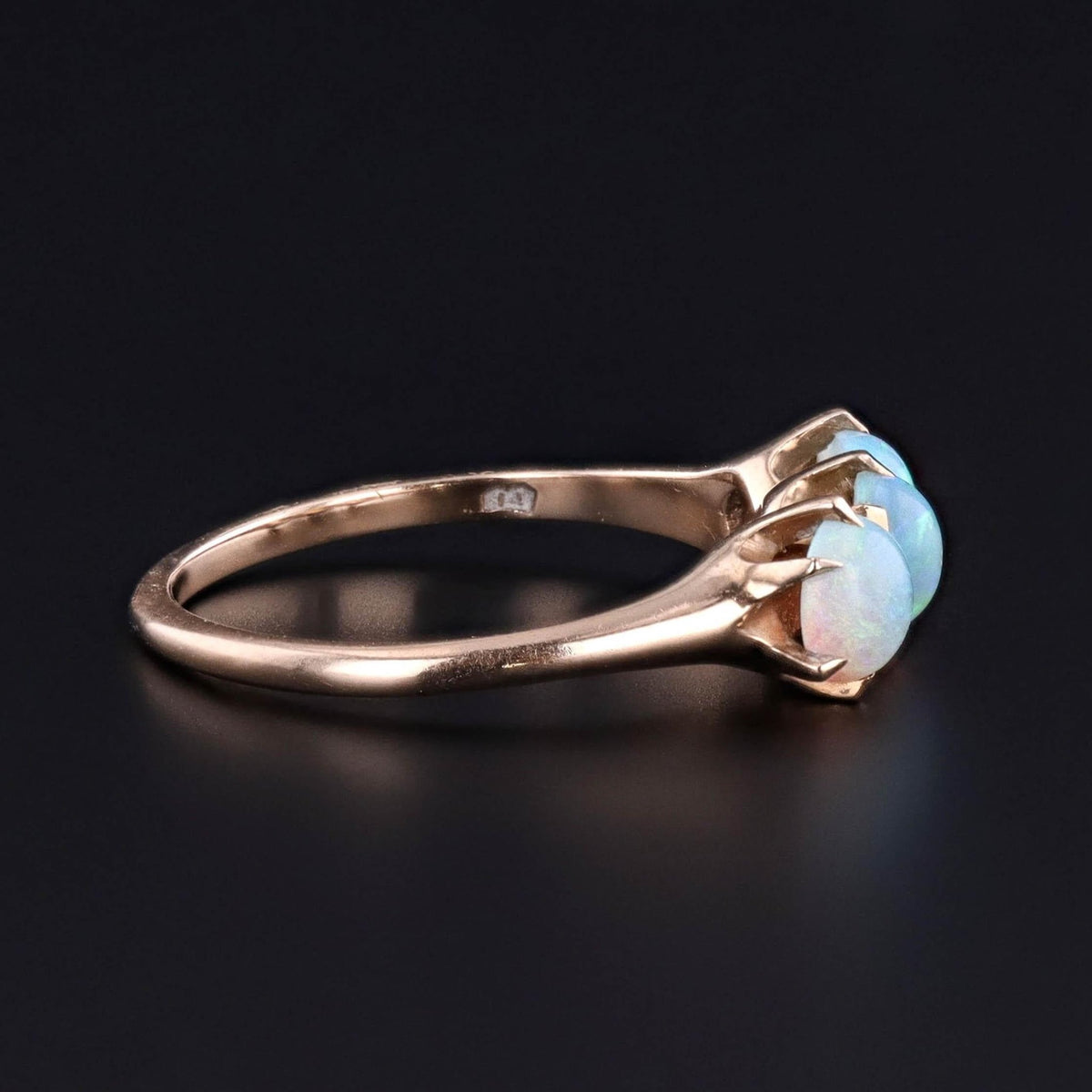 Antique Opal Ring of 14k Gold - Trademark Antiques