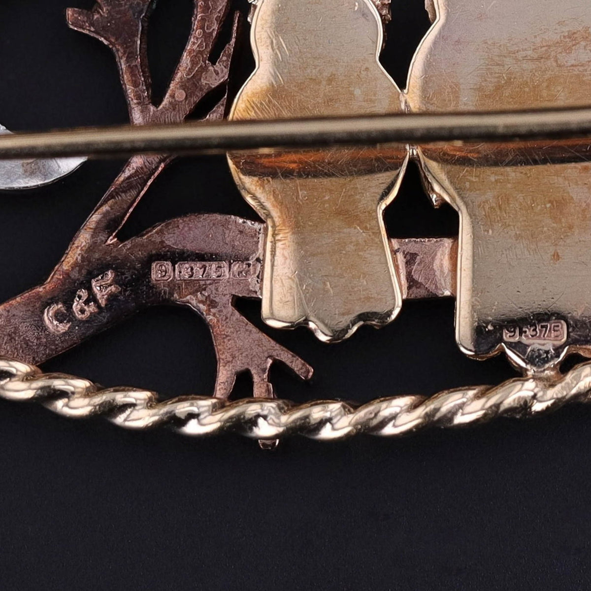 Antique Owl Brooch of 9ct Gold - Trademark Antiques