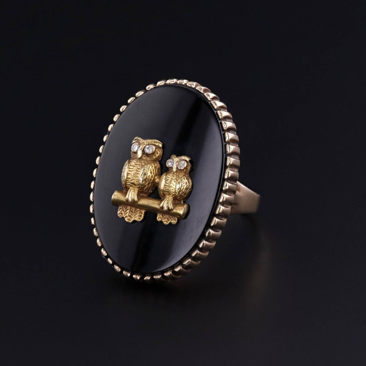 Antique Owl Onyx Ring of 10k Gold - Trademark Antiques