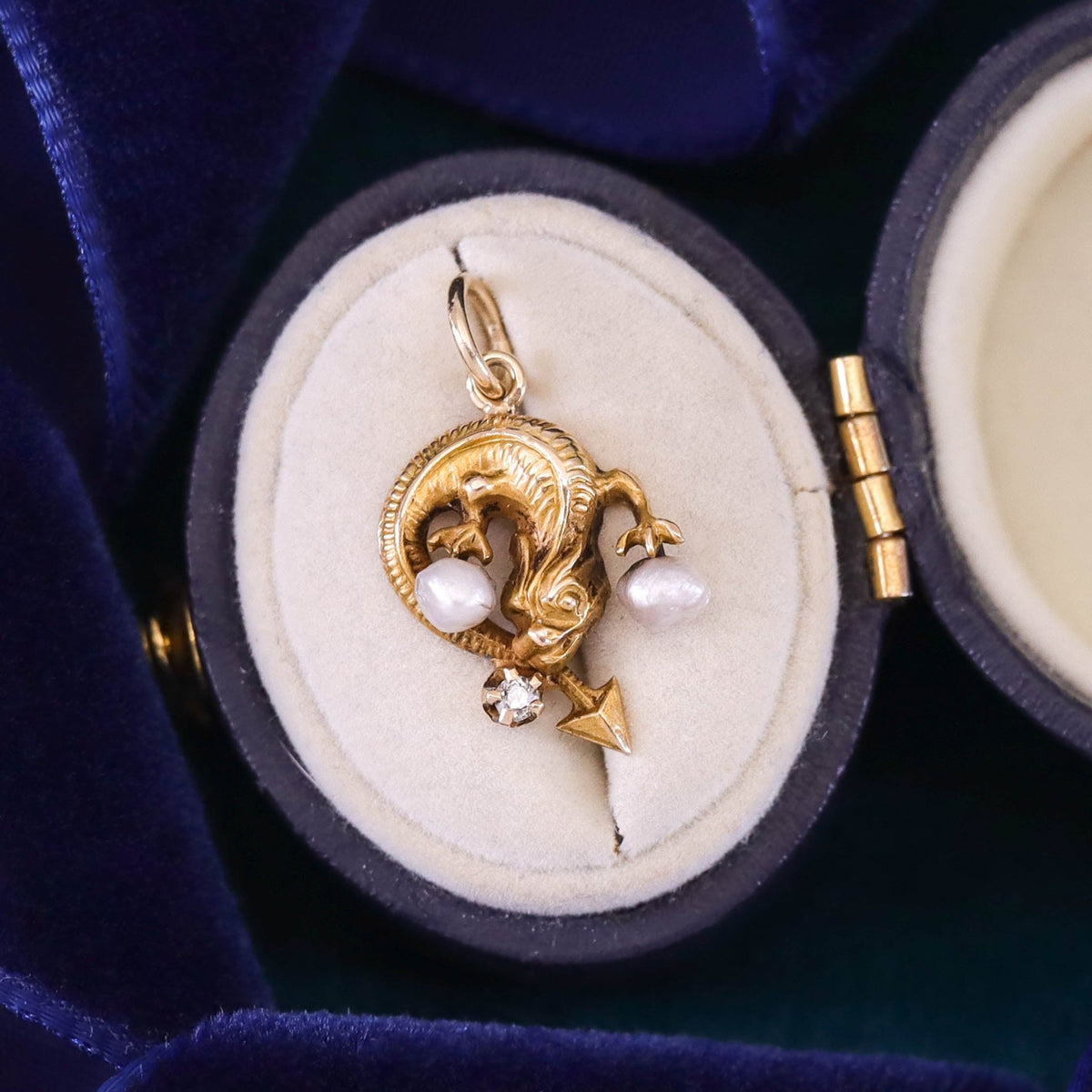 Antique Pearl Lizard Charm of 10k Gold - Trademark Antiques