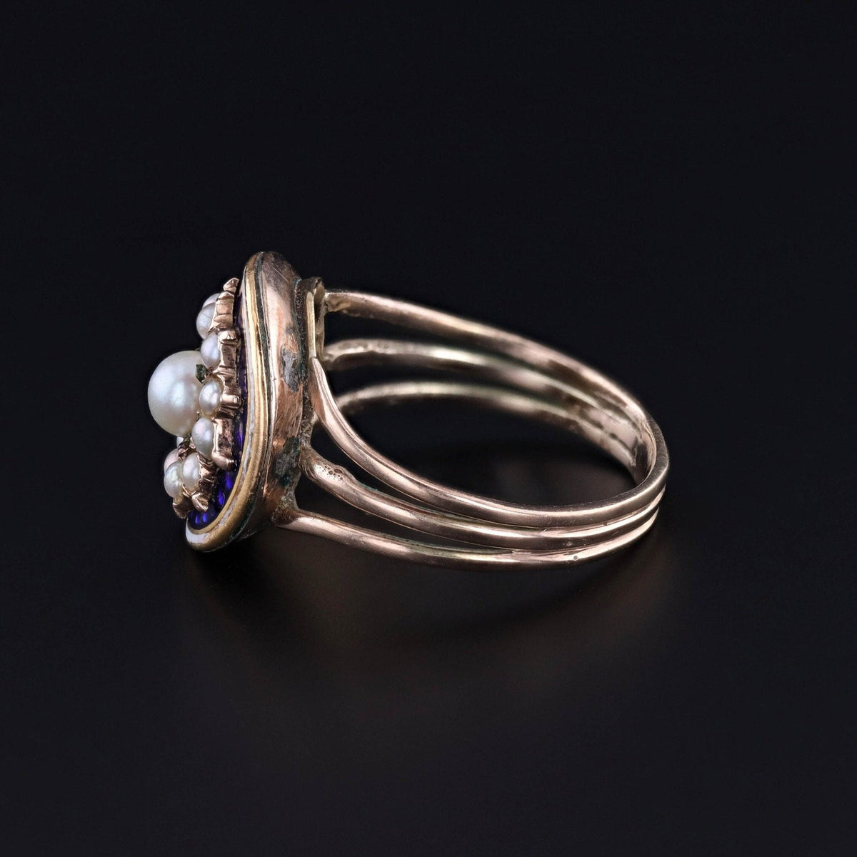 Antique Pearl Ring of 9ct Gold - Trademark Antiques