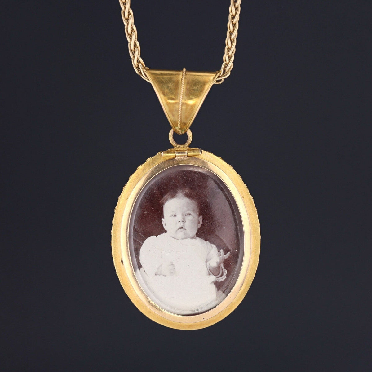 Antique Pietra Dura Locket Pendant of 14k Gold - Trademark Antiques