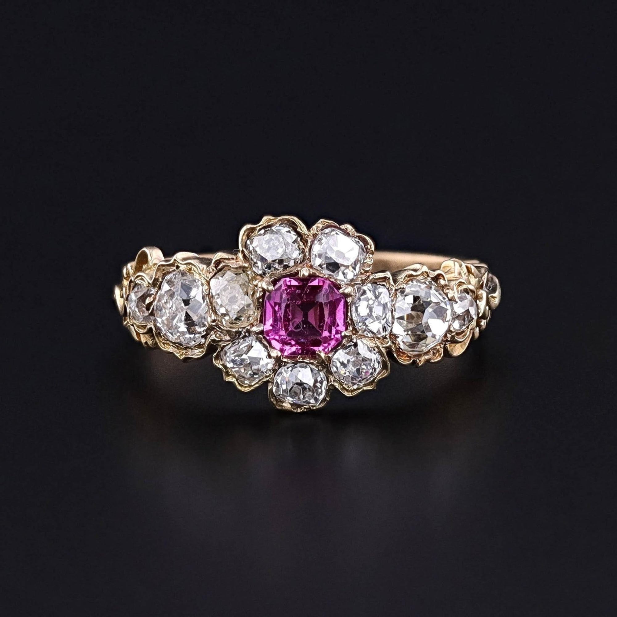 Antique Pink Sapphire & Diamond Ring of 18k Gold - Trademark Antiques