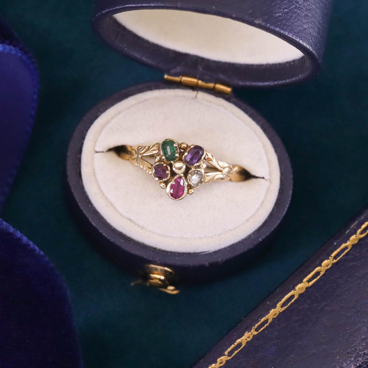 Antique REGARD Ring of 15ct Gold - Trademark Antiques