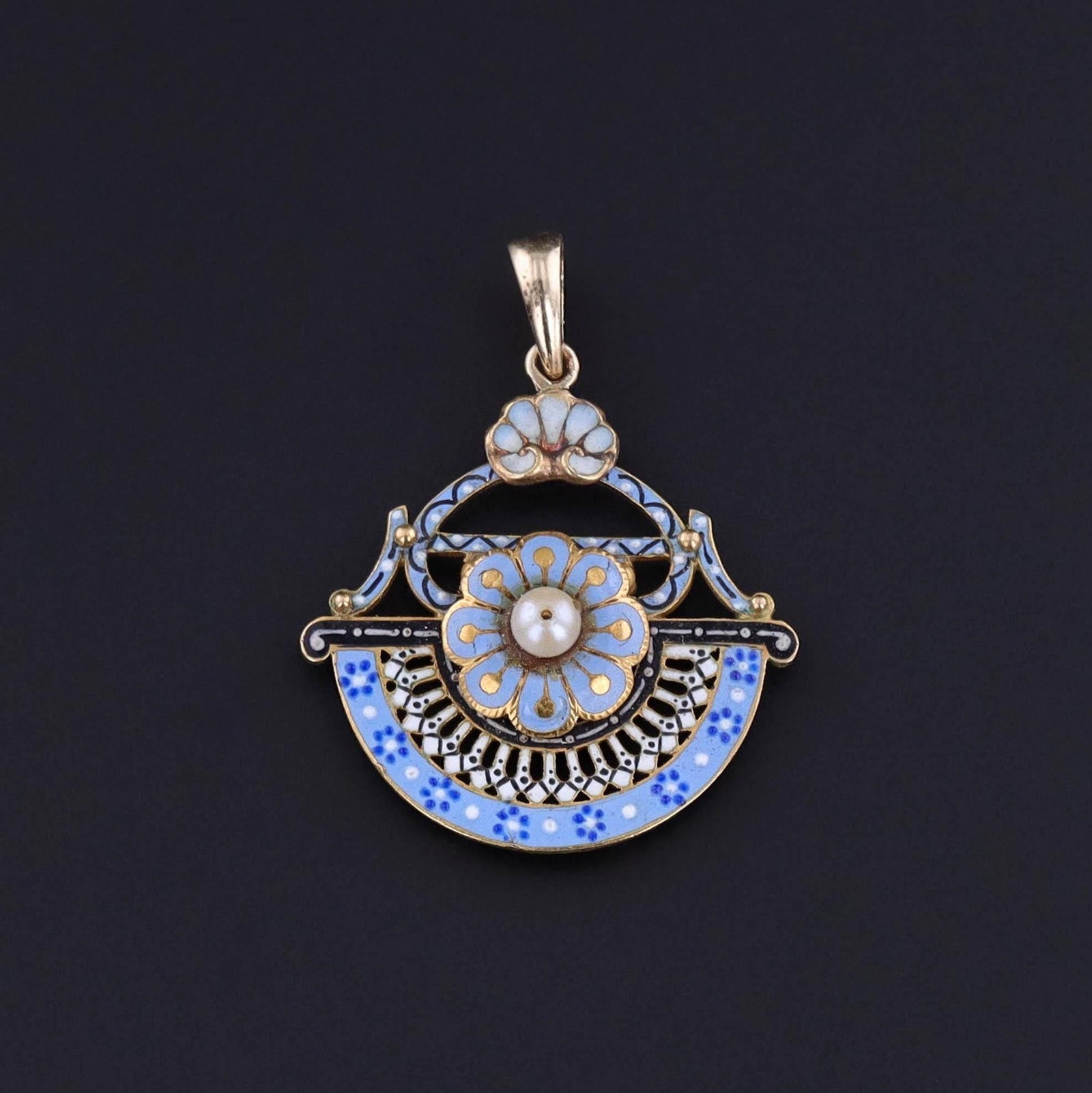 Antique Renaissance Revival Pendant of 18k Gold - Trademark Antiques