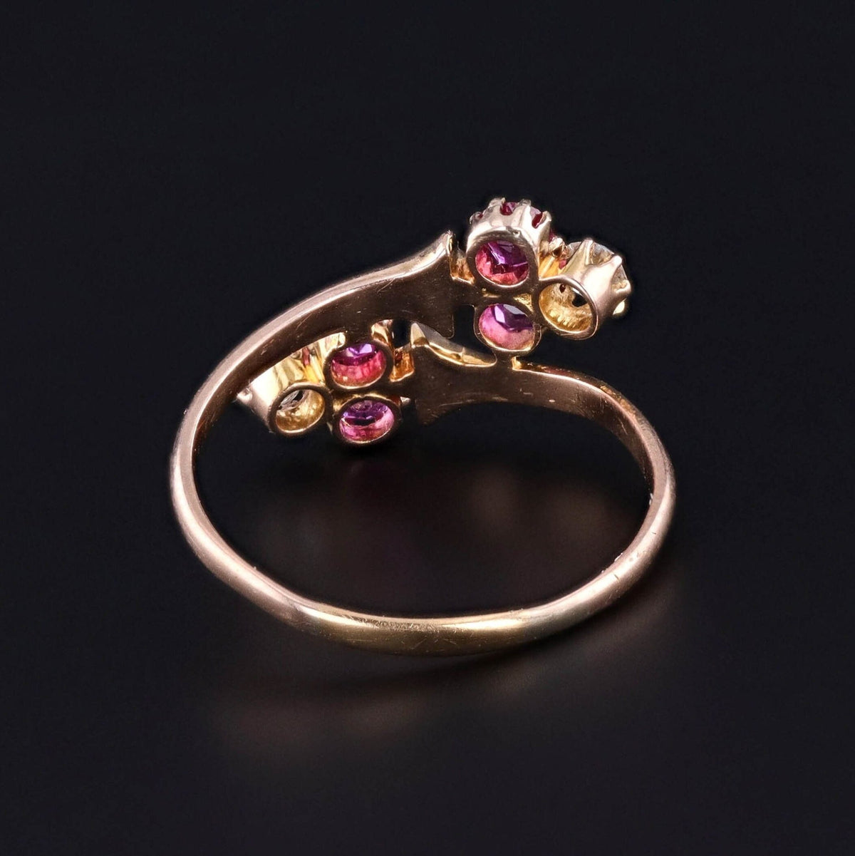 Antique Ruby and Diamond Ring of 18k Rose Gold - Trademark Antiques