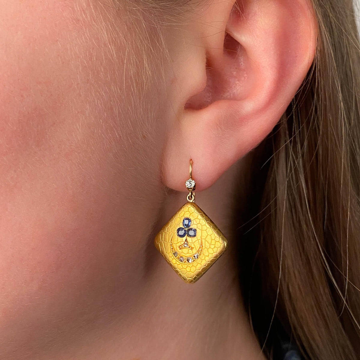 Antique Sapphire and Diamond Earrings of 18k Gold - Trademark Antiques