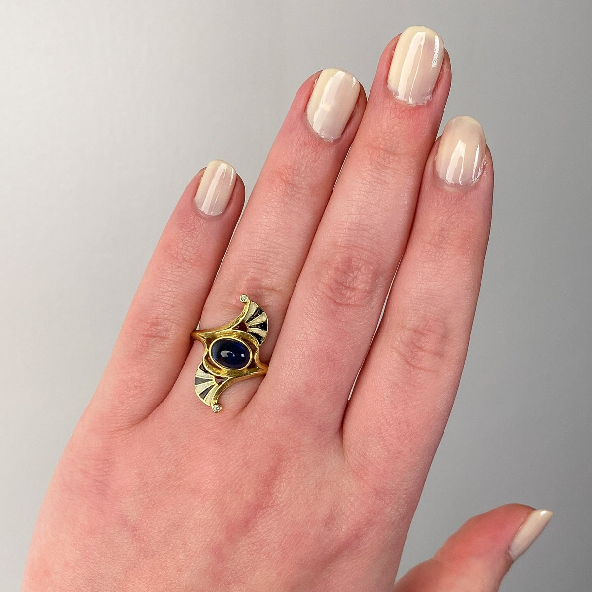 Antique Sapphire &amp; Enamel Ring of 18k Gold - Trademark Antiques