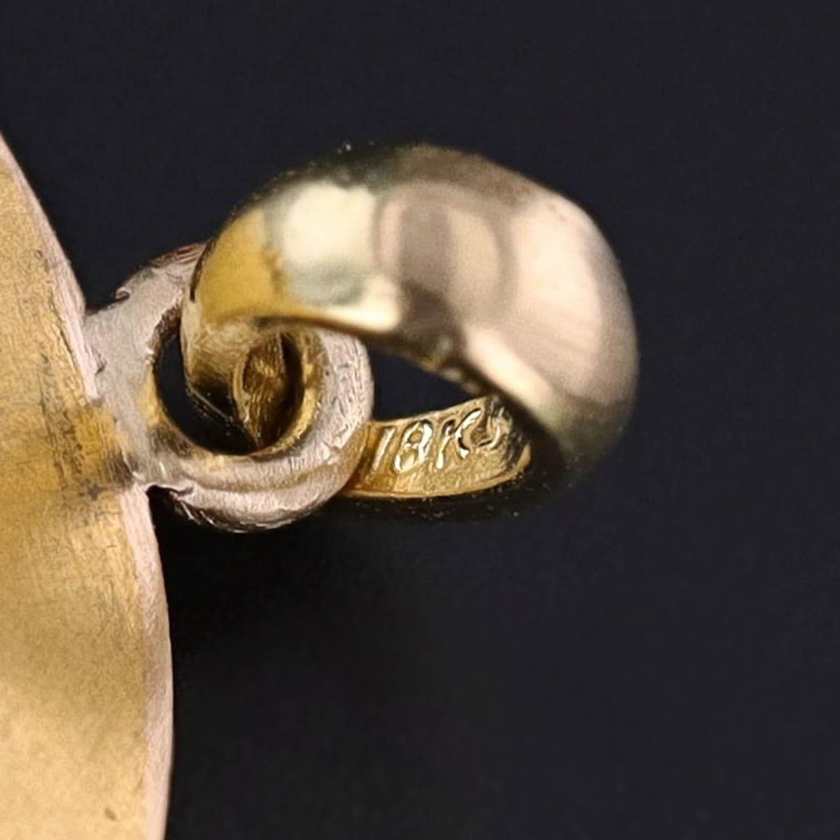 Antique Sapphire Flower Pendant of 18k Gold - Trademark Antiques