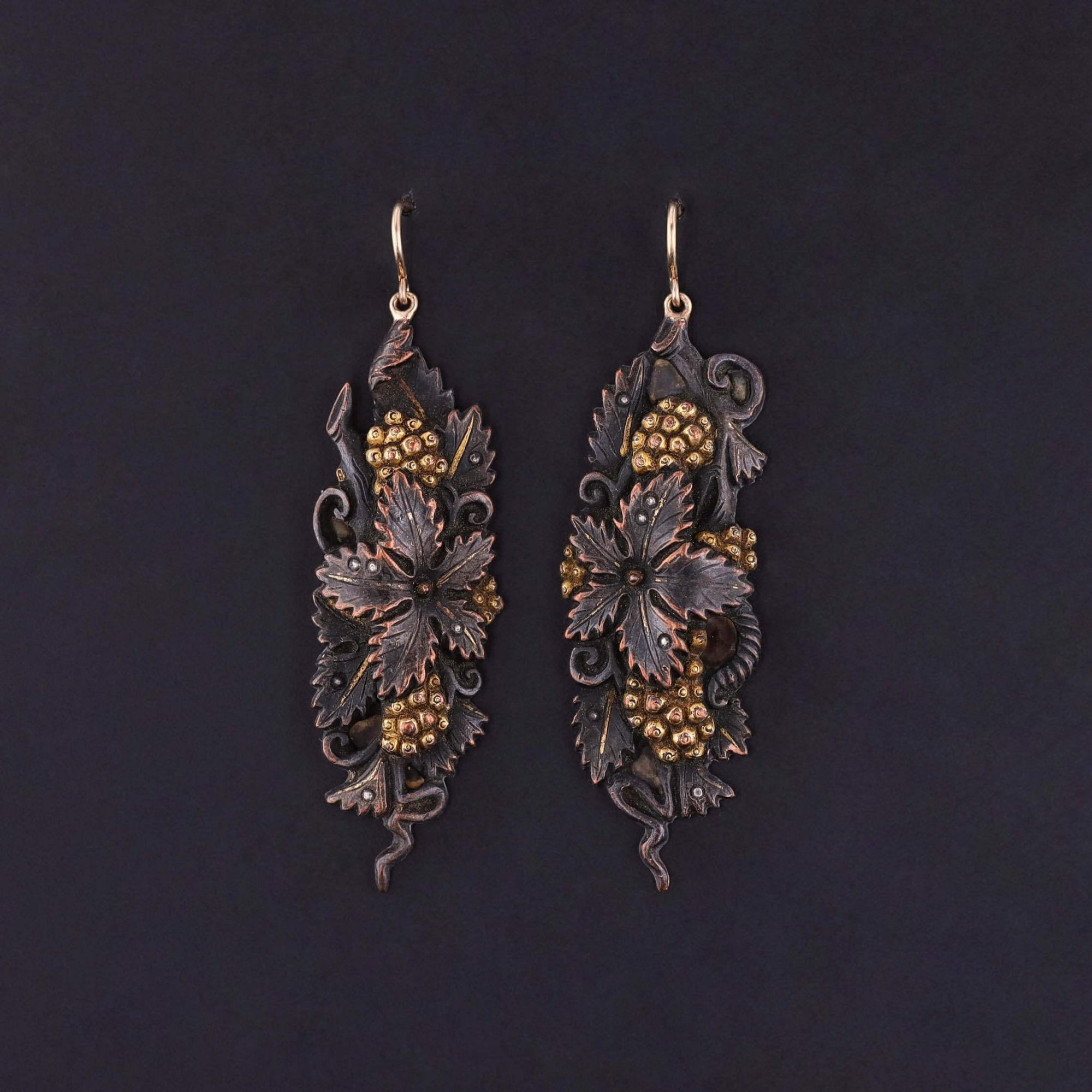 Price - $1,000.00 to $2,499.99 - Trademark Antiques
