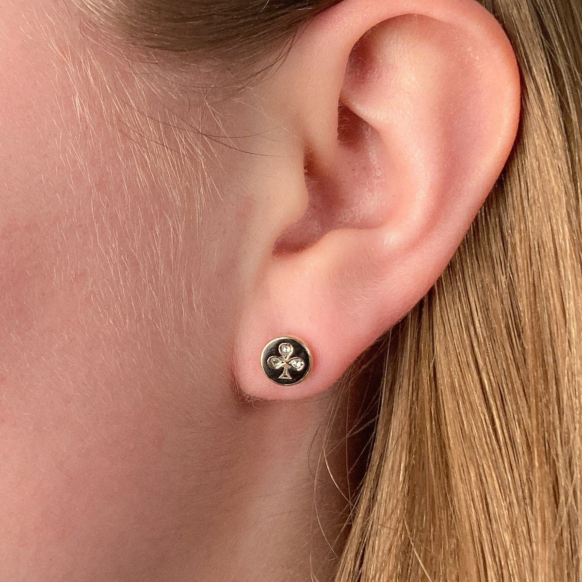 Antique Shamrock Earrings of 18k Gold - Trademark Antiques