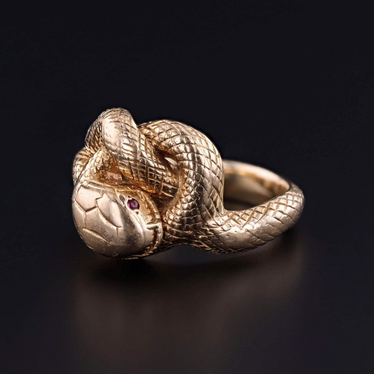 Antique Snake Ring of 18k Gold - Trademark Antiques