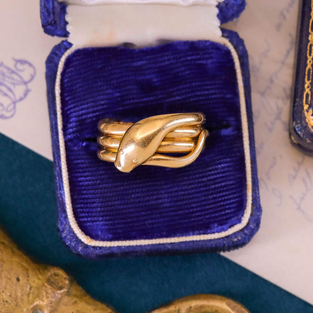 Antique Snake Ring of 18k Gold - Trademark Antiques