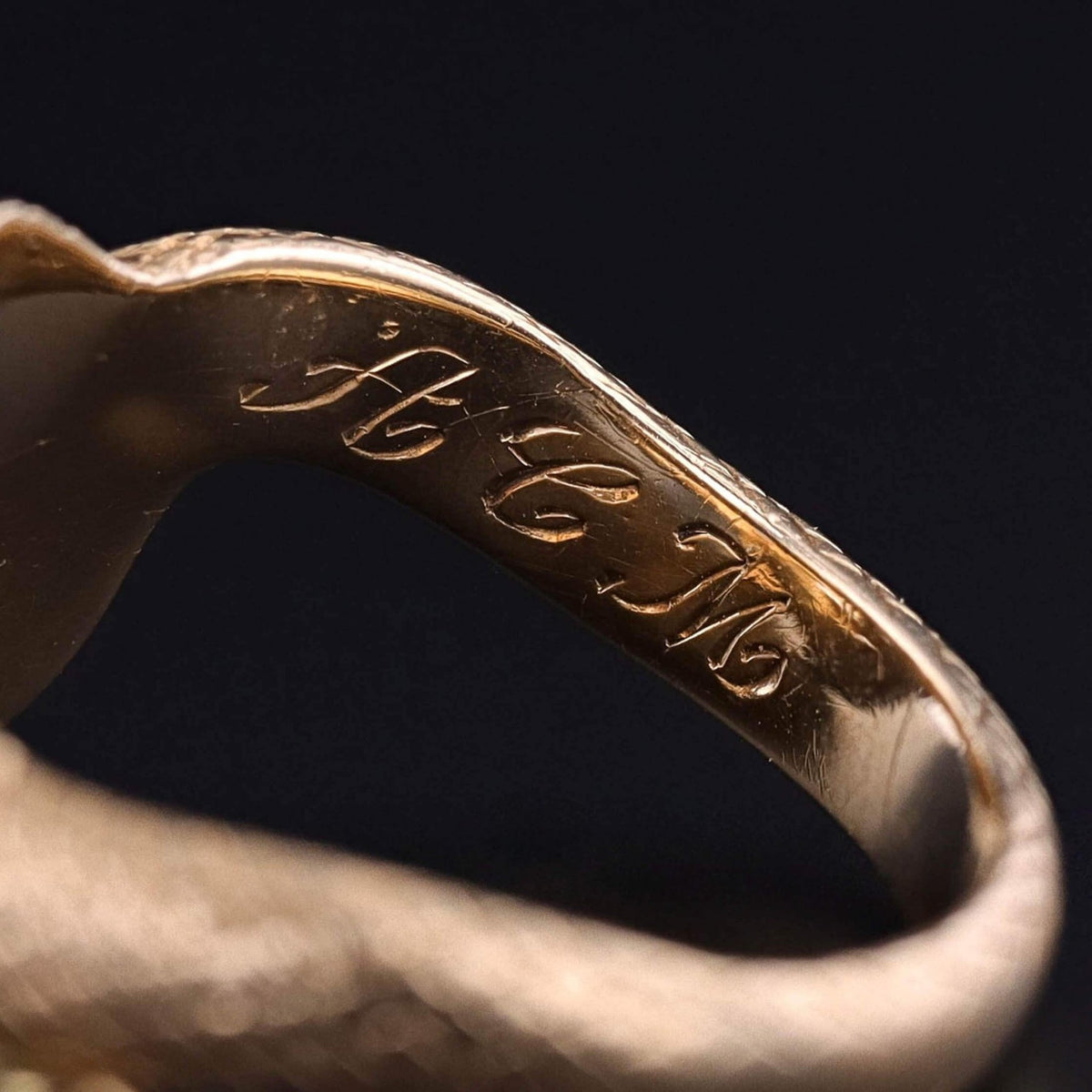 Antique Snake Ring of 18k Gold - Trademark Antiques