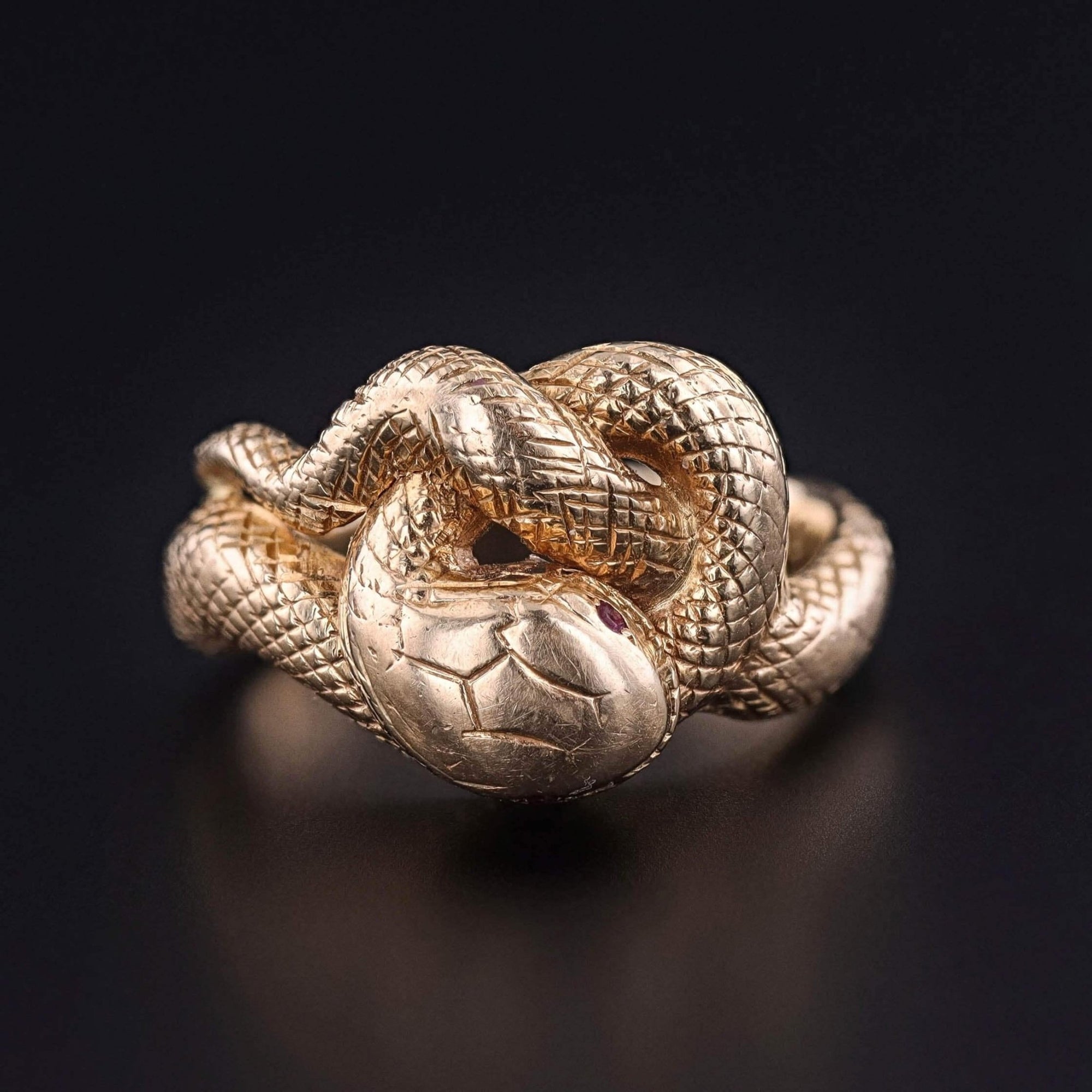 Antique Snake Ring of 18k Gold - Trademark Antiques