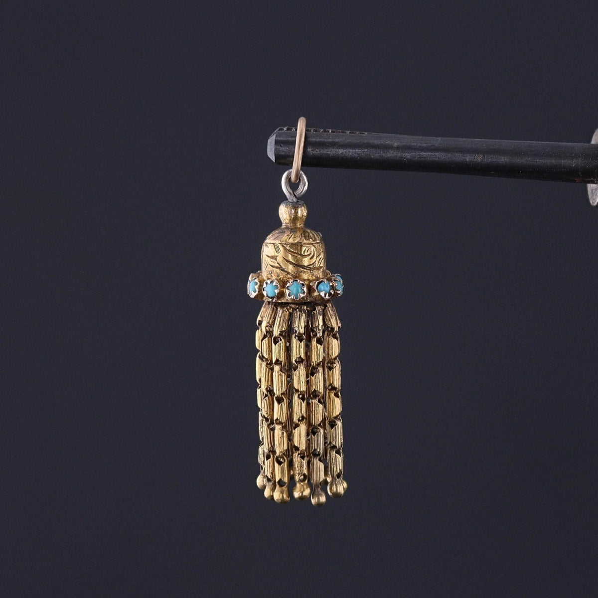 Antique Tassel Pendant of 18k Gold - Trademark Antiques