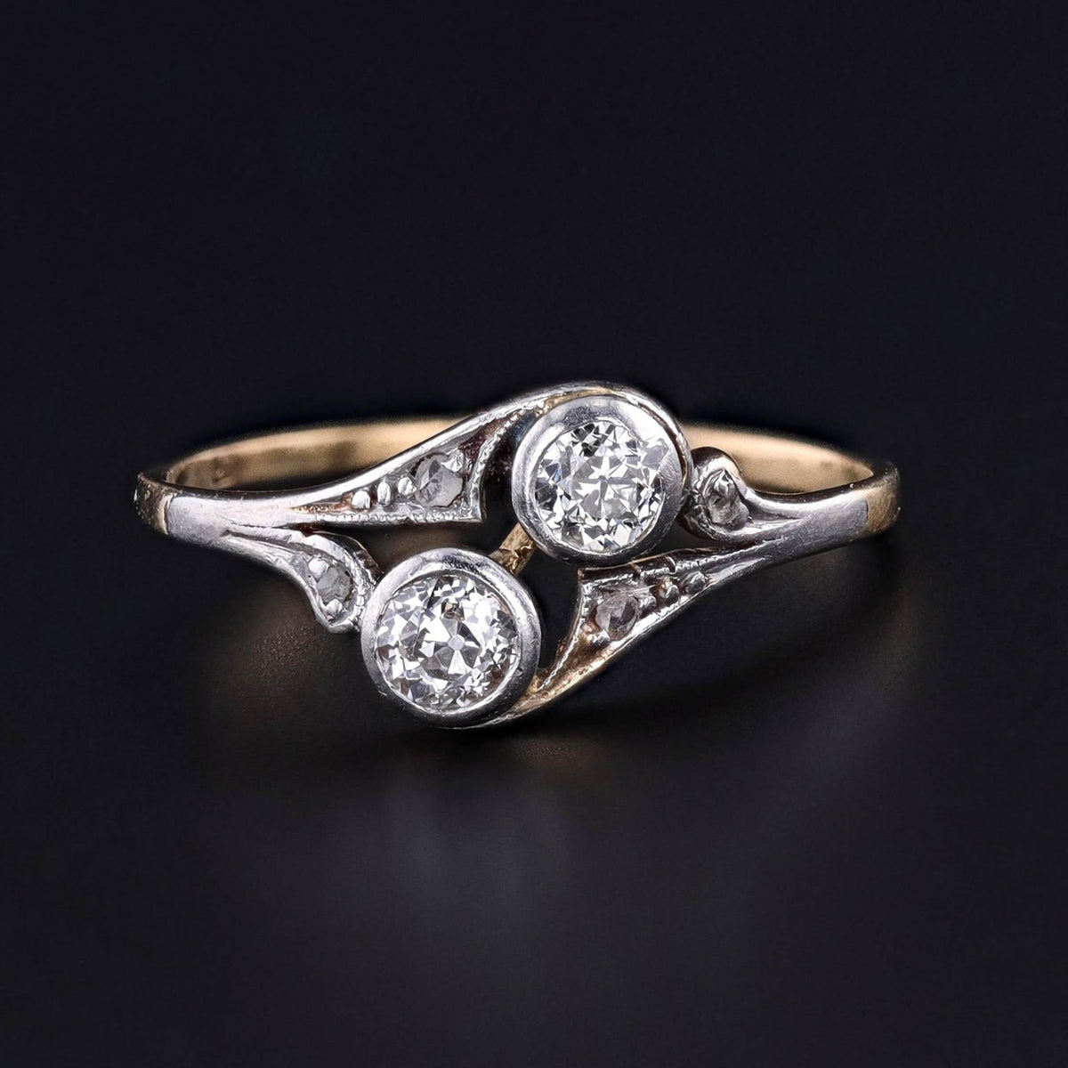 Antique Toi et Moi Diamond Ring of 14k Gold - Trademark Antiques