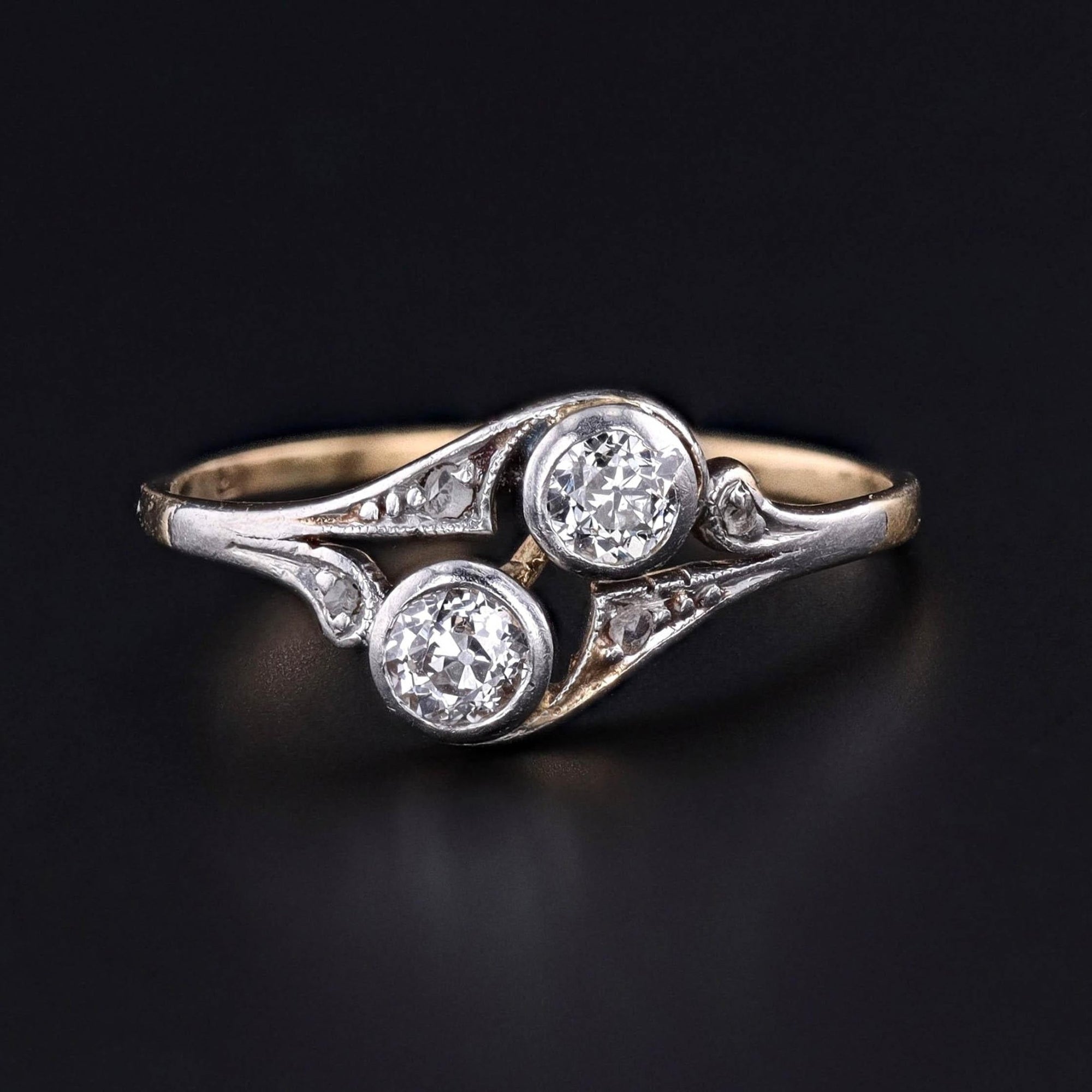 Antique Toi et Moi Diamond Ring of 14k Gold - Trademark Antiques