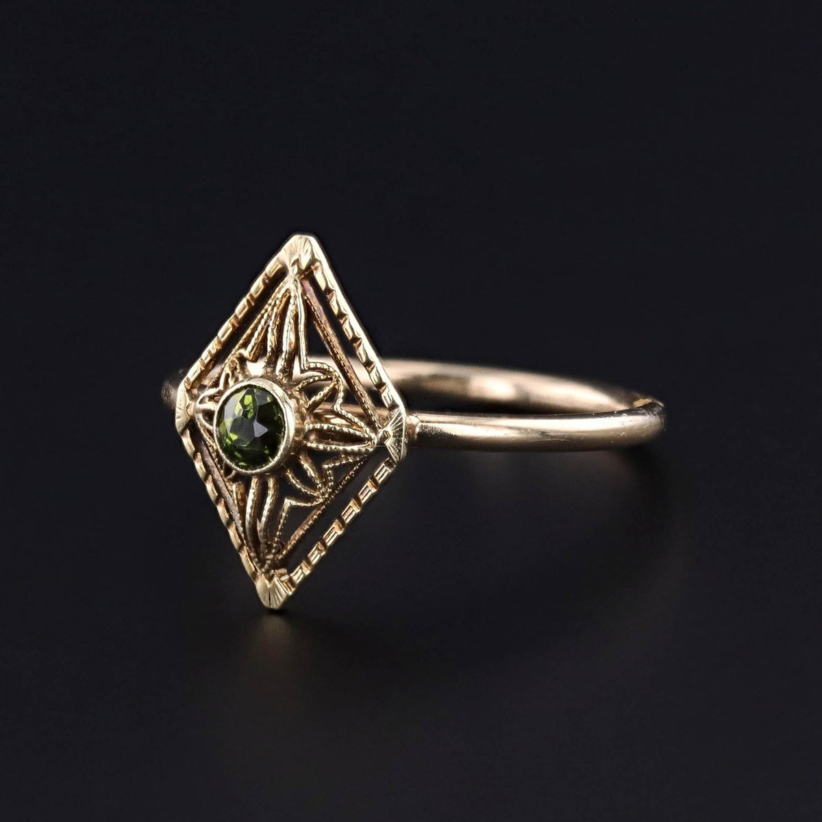 Antique Tourmaline Filigree Ring of 14k Gold - Trademark Antiques