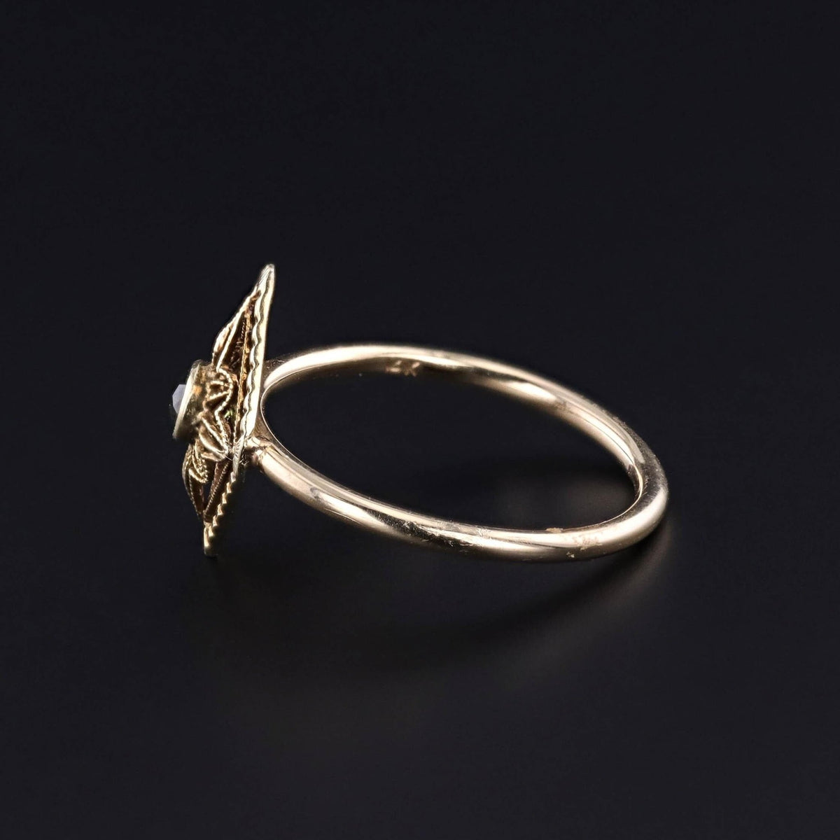 Antique Tourmaline Filigree Ring of 14k Gold - Trademark Antiques