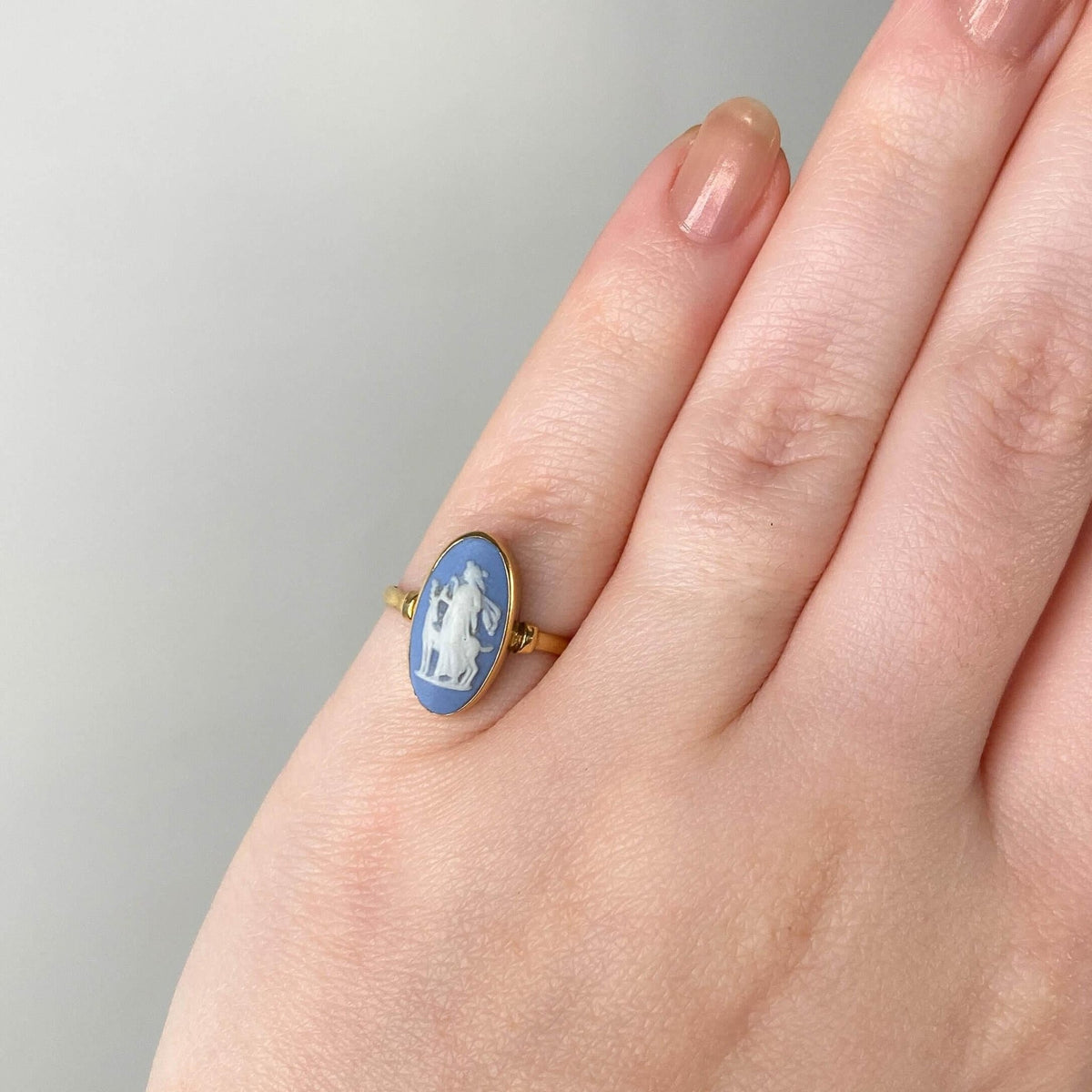 Antique Wedgwood Ring of Goddess Diana in 18k Gold - Trademark Antiques