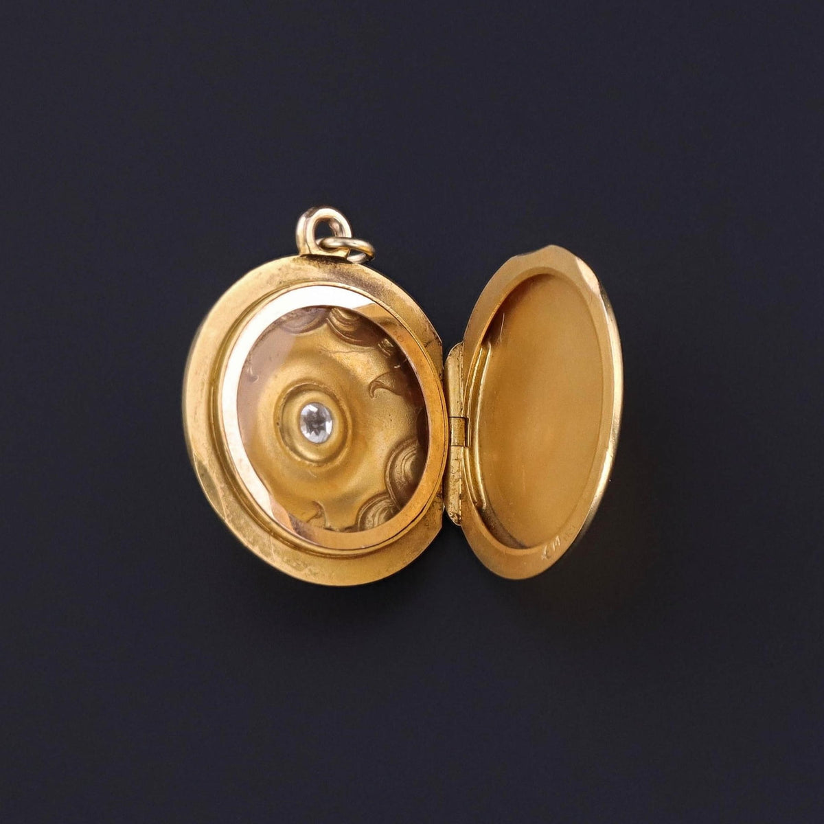 Art Nouveau Diamond Locket of 14k Gold - Trademark Antiques
