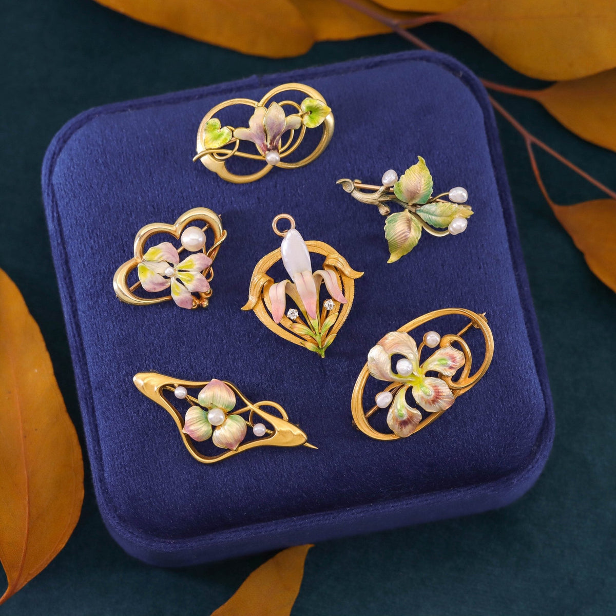 Art Nouveau Enamel Flower Brooch of 14K Gold - Trademark Antiques