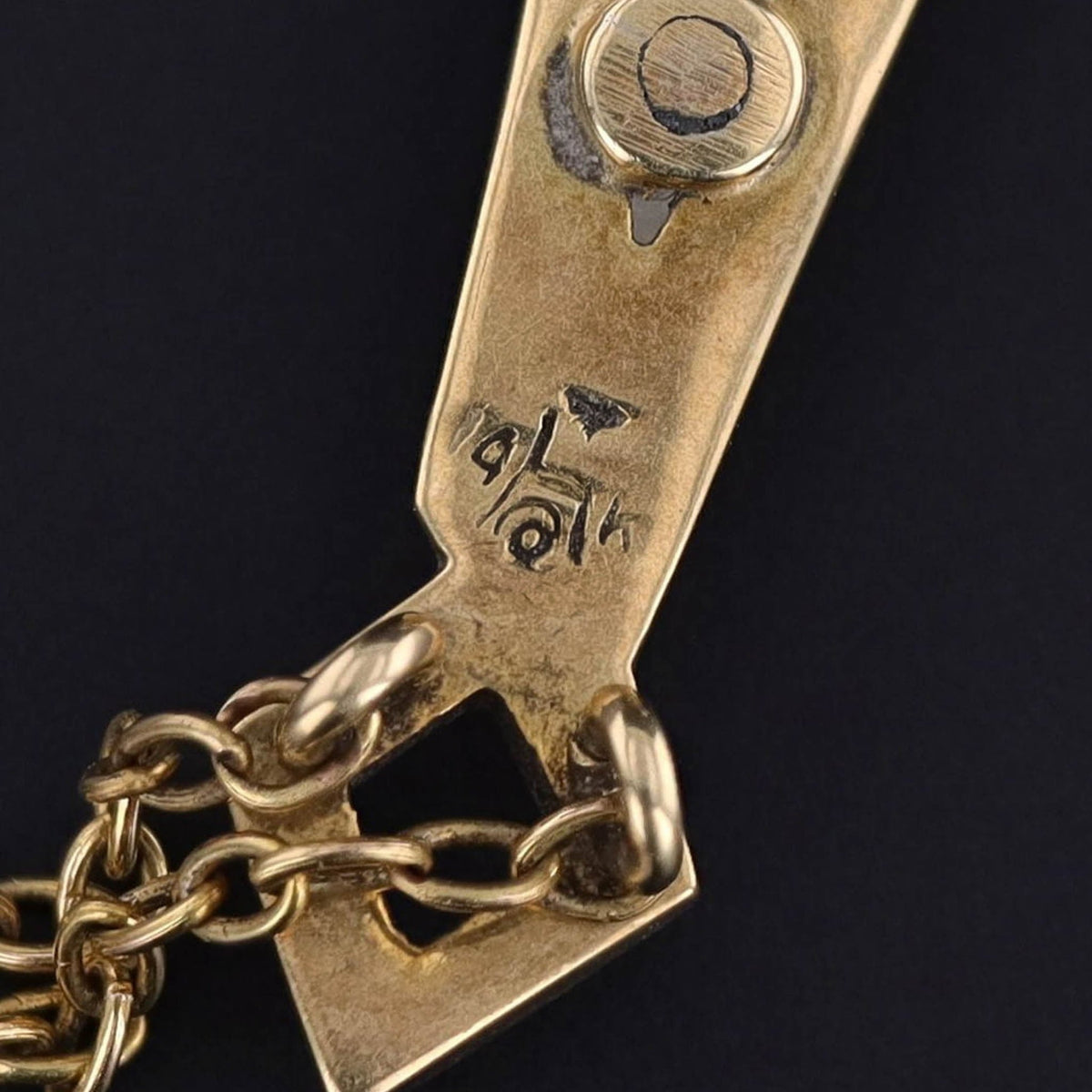 Art Nouveau Enamel Pendant of 14k Gold - Trademark Antiques