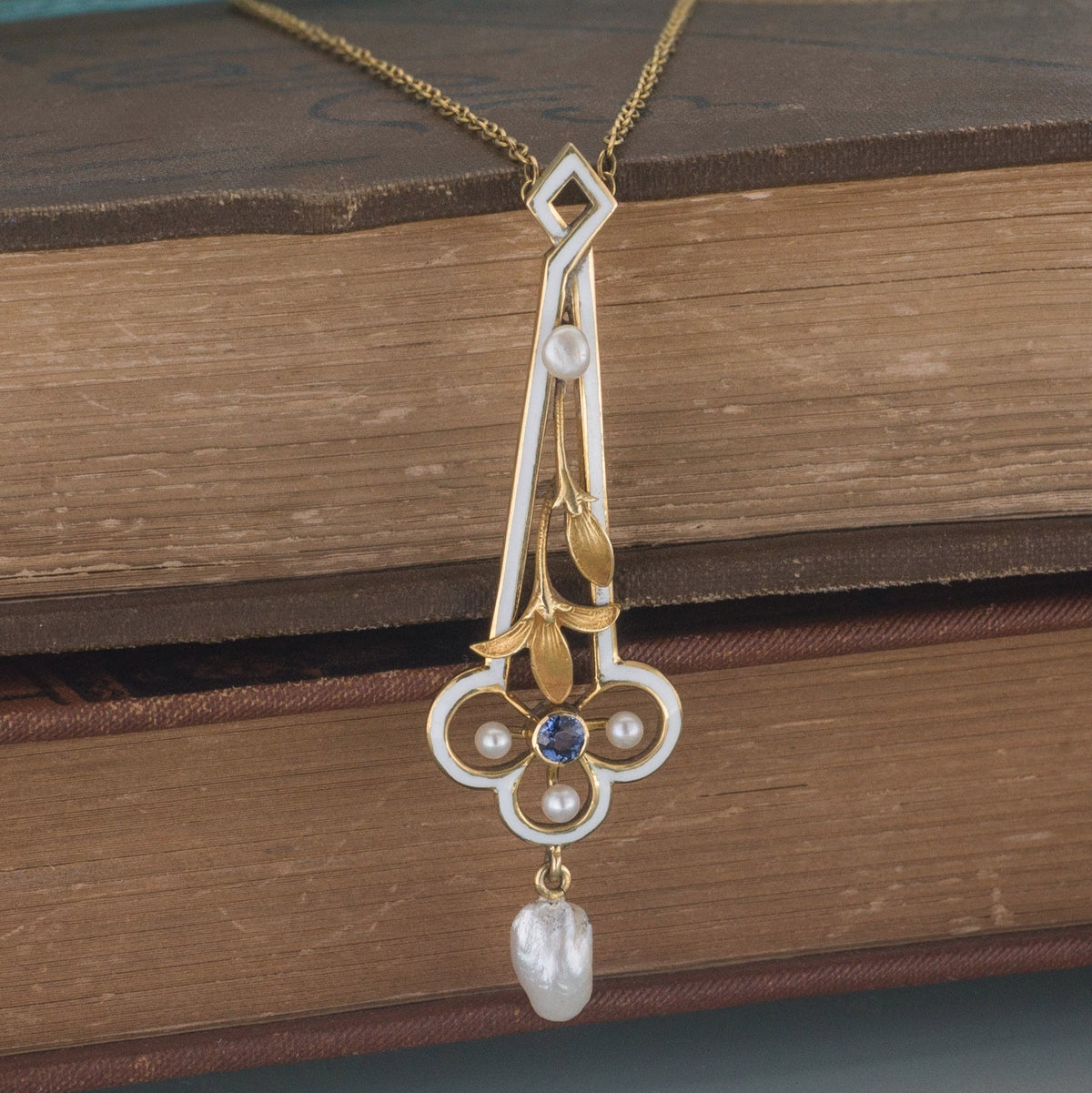 Art Nouveau Enamel Pendant of 14k Gold - Trademark Antiques