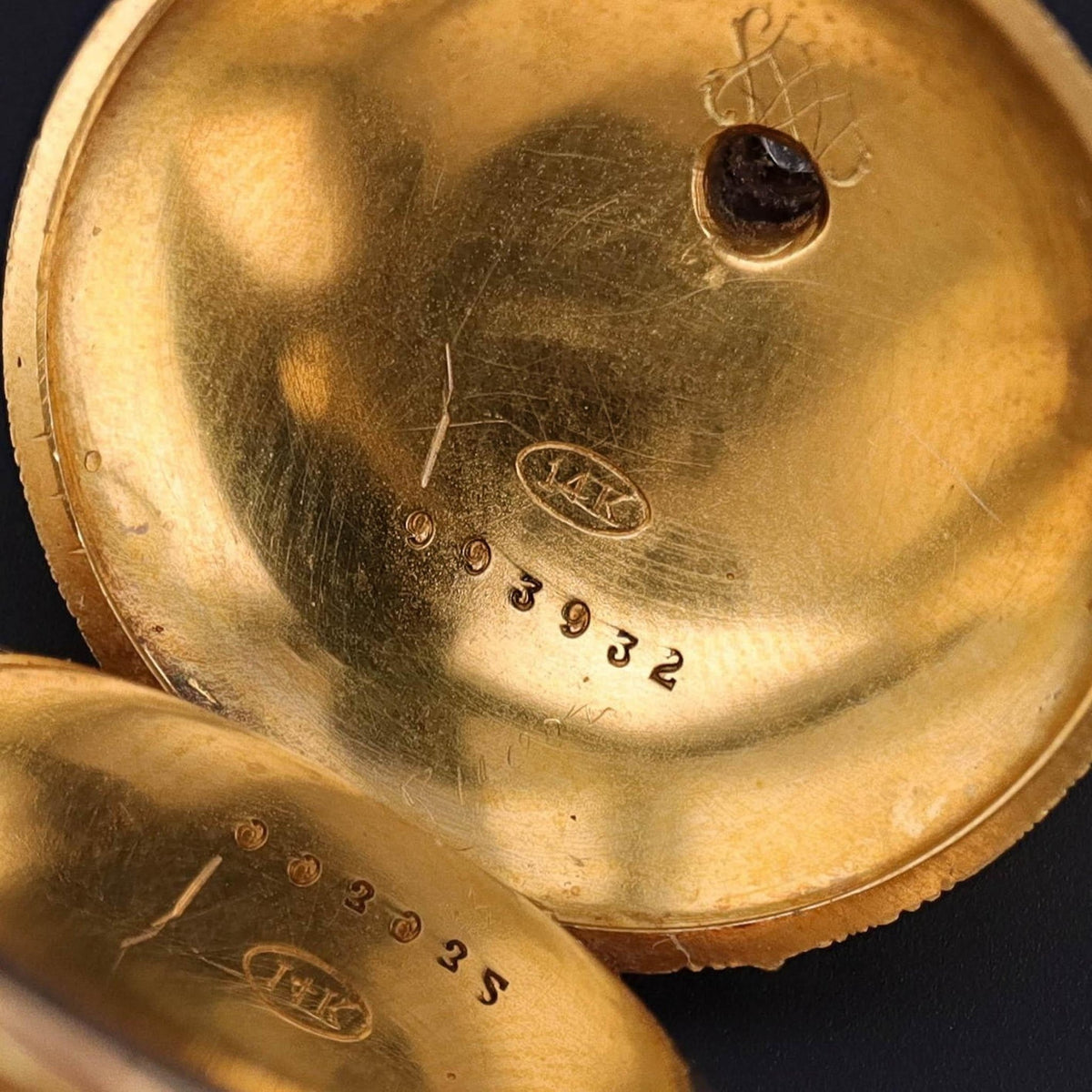 Art Nouveau Floral Pocket Watch of 14k Gold - Trademark Antiques