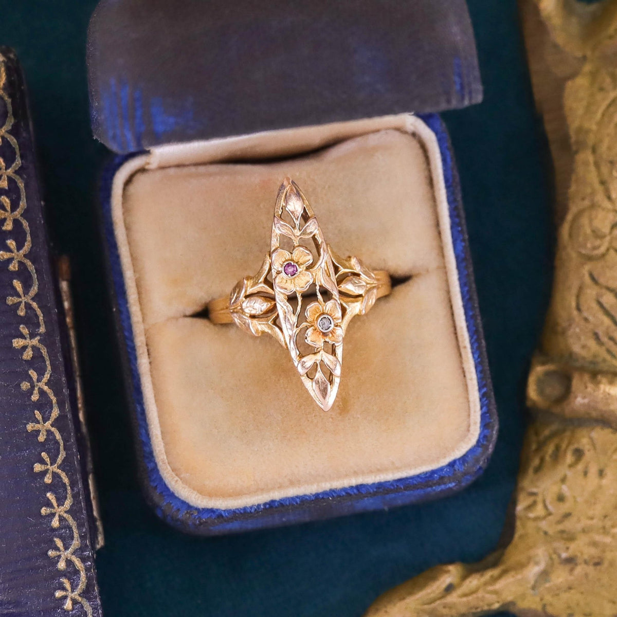 Art Nouveau Floral Ruby and Diamond Ring of 18k Gold - Trademark Antiques