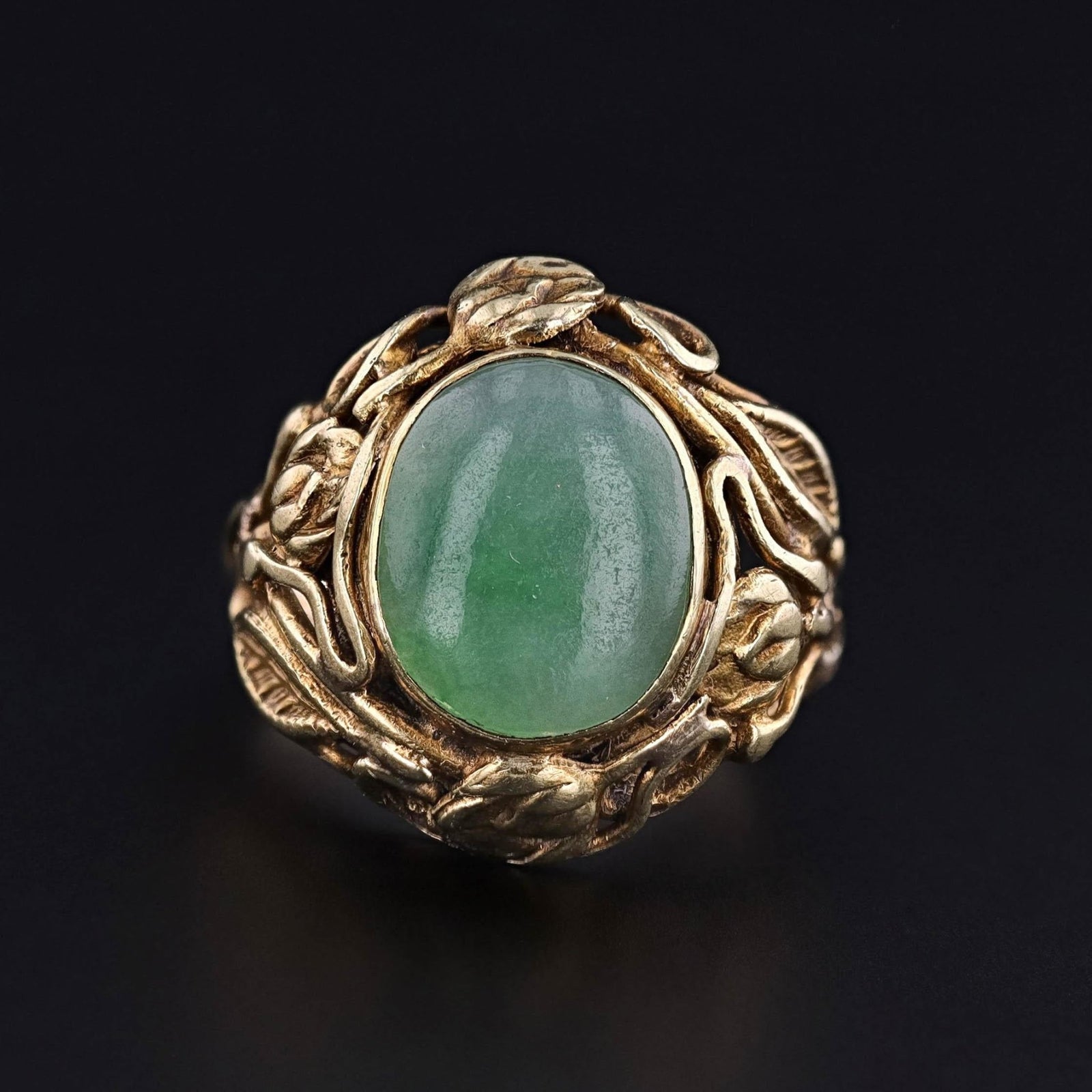 Art Nouveau Jade Ring of 14k Gold - Trademark Antiques