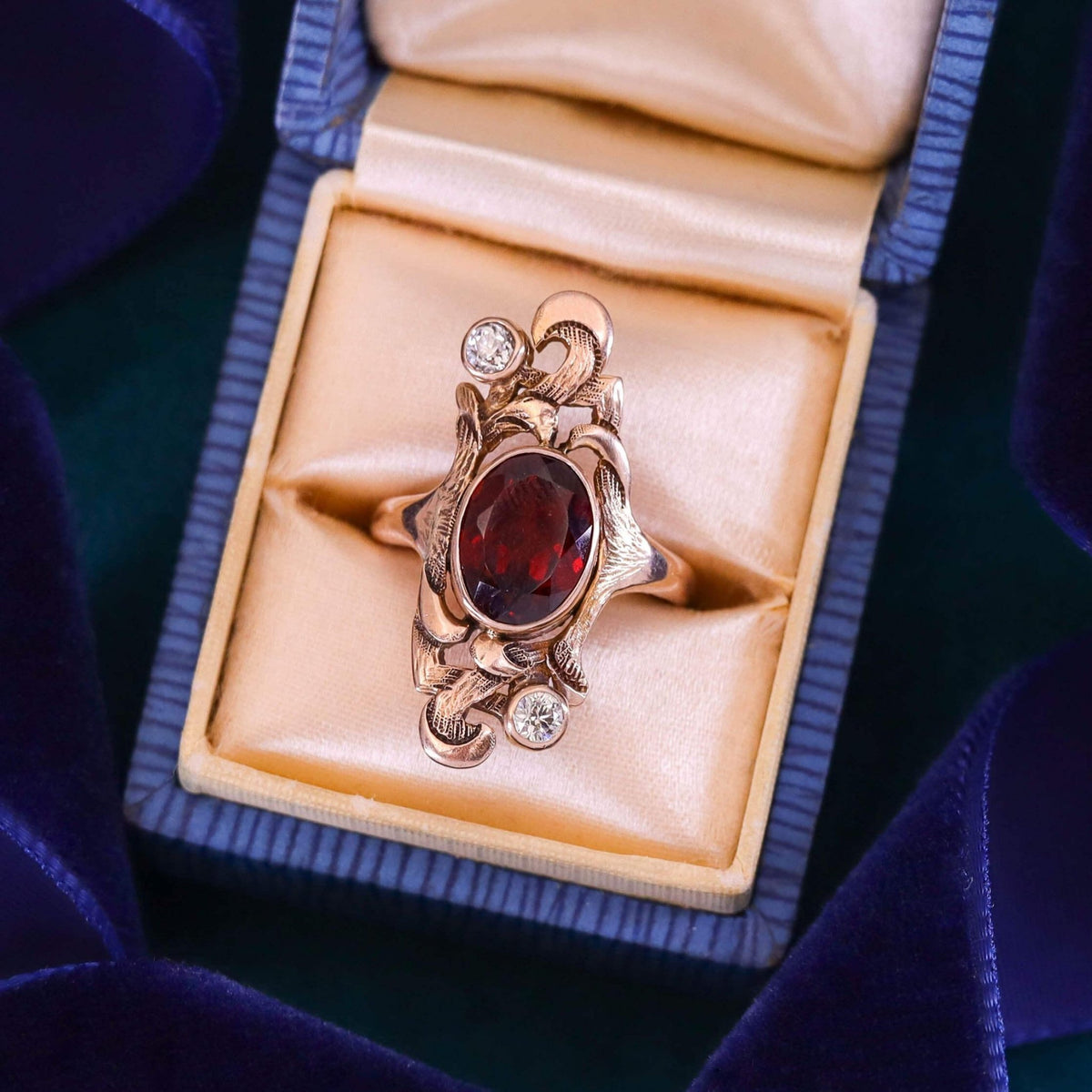 Art Nouveau Malaia Garnet and Diamond Ring of 10k Gold - Trademark Antiques
