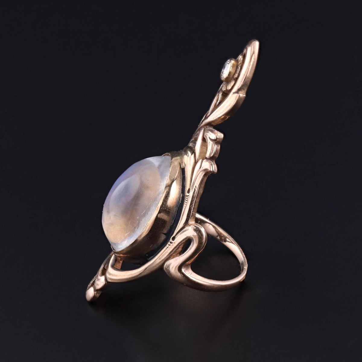 Art Nouveau Moonstone Ring of 14k Gold - Trademark Antiques