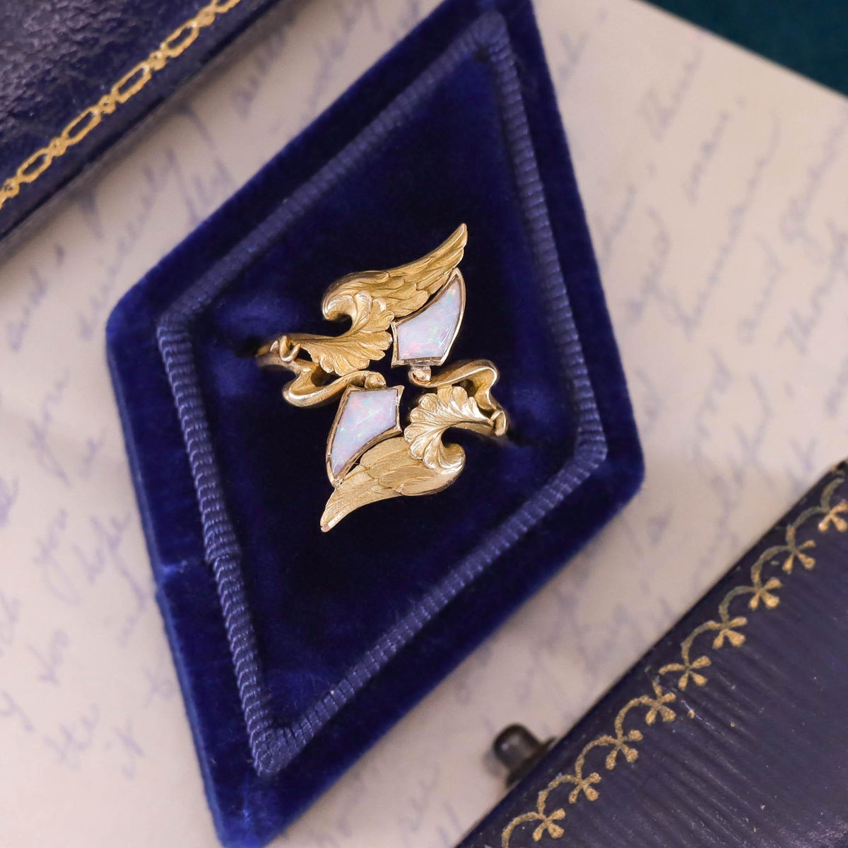 Art Nouveau Opal Wing Ring of 18k Gold - Trademark Antiques