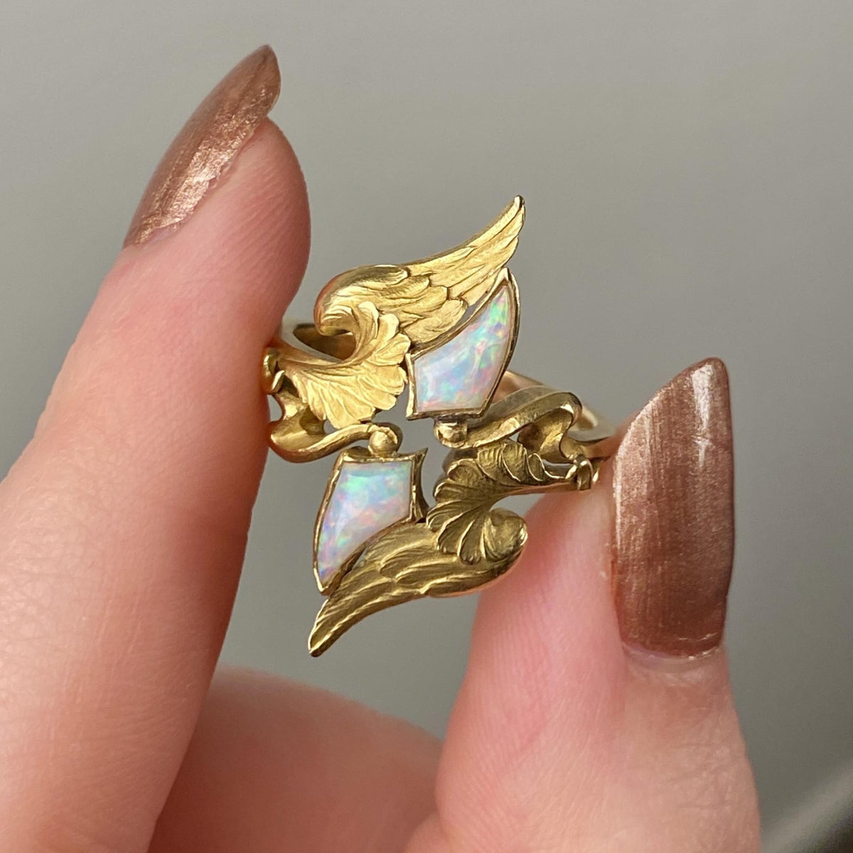 Art Nouveau Opal Wing Ring of 18k Gold - Trademark Antiques