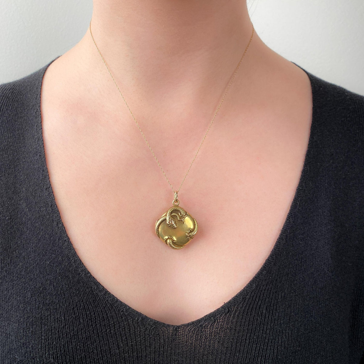 Art Nouveau Snake Locket of 14k Gold - Trademark Antiques