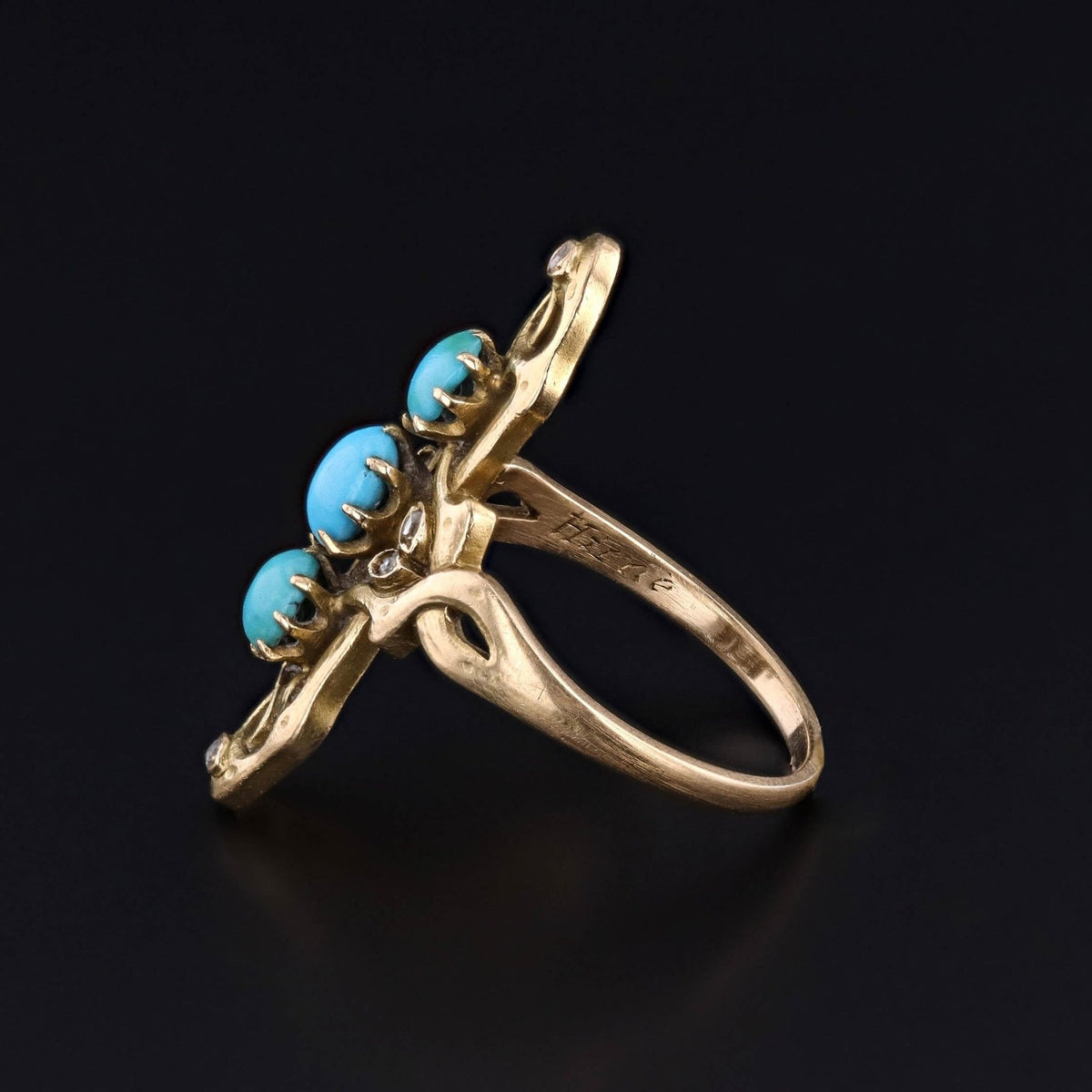 Art Nouveau Turquoise and Diamond Ring of 18k Gold - Trademark Antiques