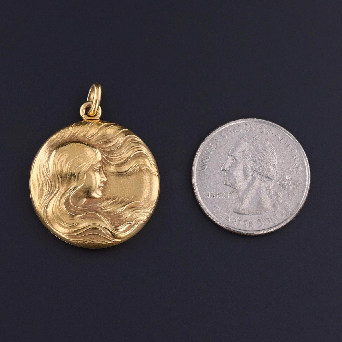 Art Nouveau Woman Locket of 14k Gold - Trademark Antiques