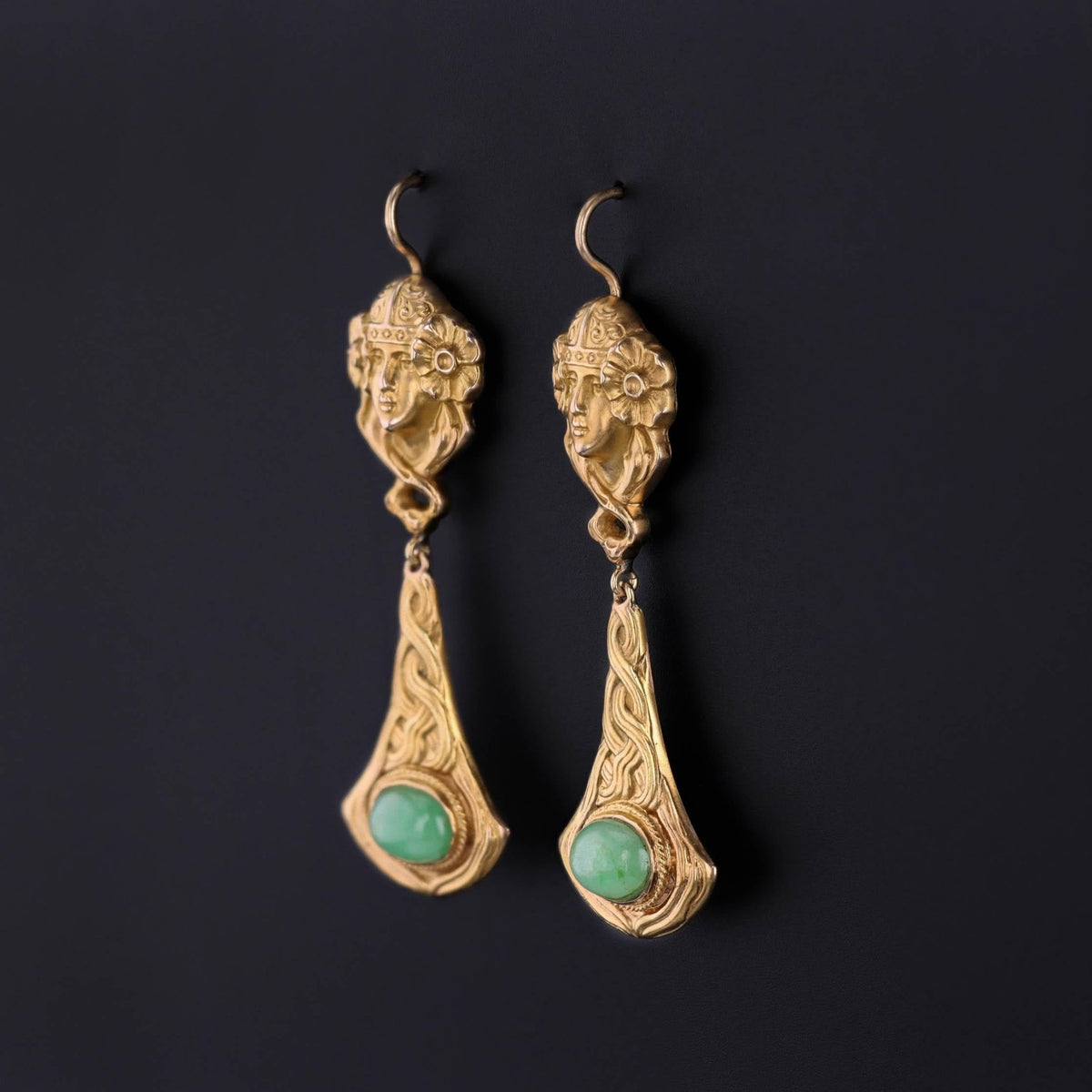 Art Nouveau Women Earrings of 14k Gold - Trademark Antiques