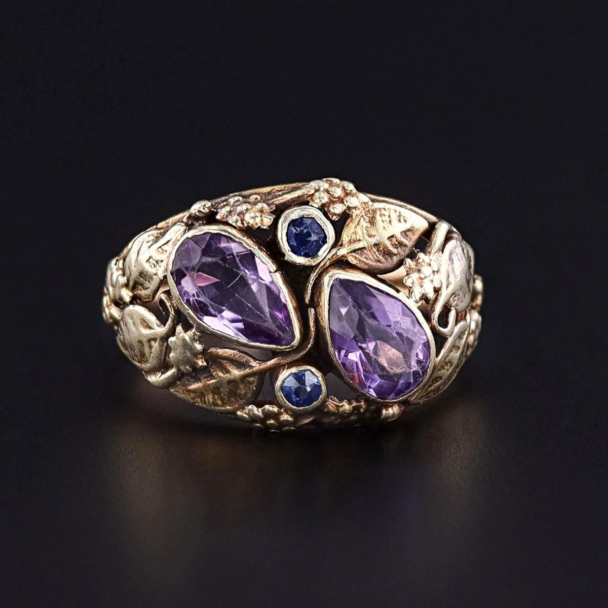Arts and Crafts Amethyst and Sapphire Ring of 14k Gold - Trademark Antiques