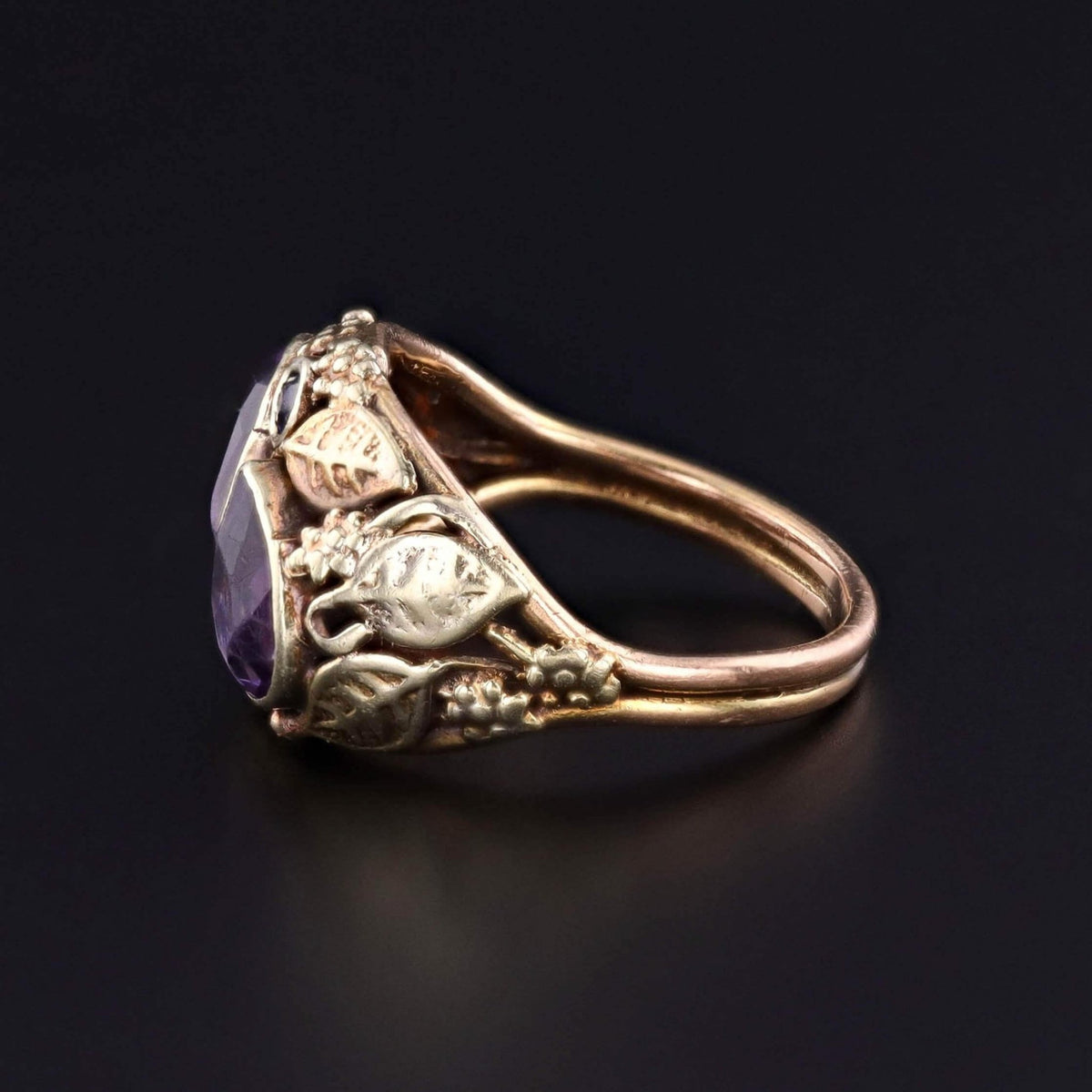 Arts and Crafts Amethyst and Sapphire Ring of 14k Gold - Trademark Antiques