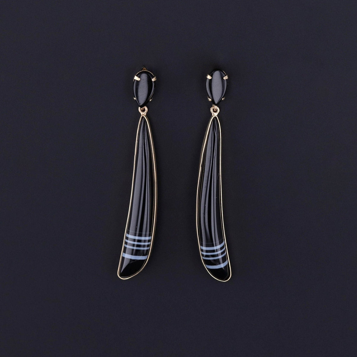 Banded Agate and Onyx Earrings of 14k Gold - Trademark Antiques