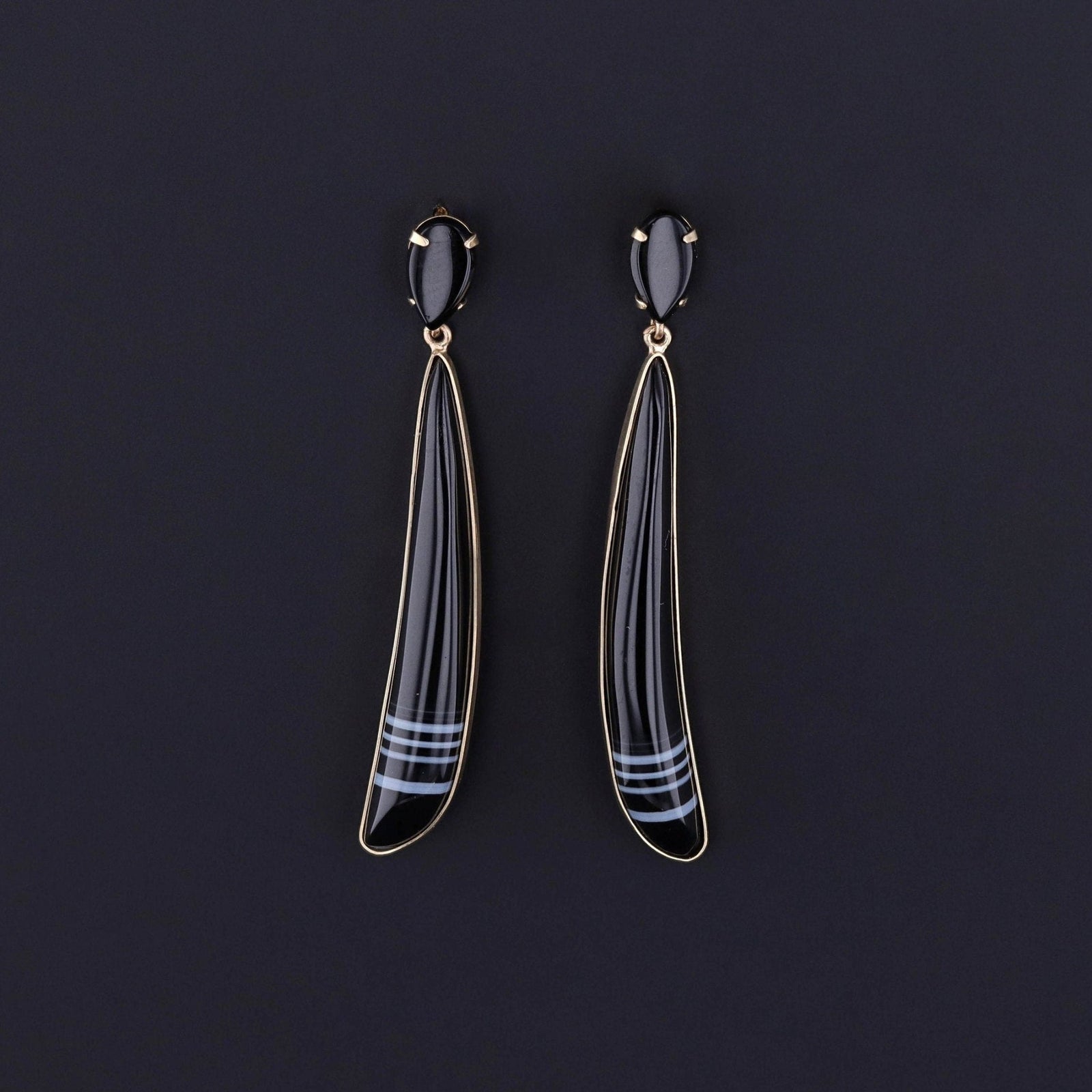 Banded Agate and Onyx Earrings of 14k Gold - Trademark Antiques