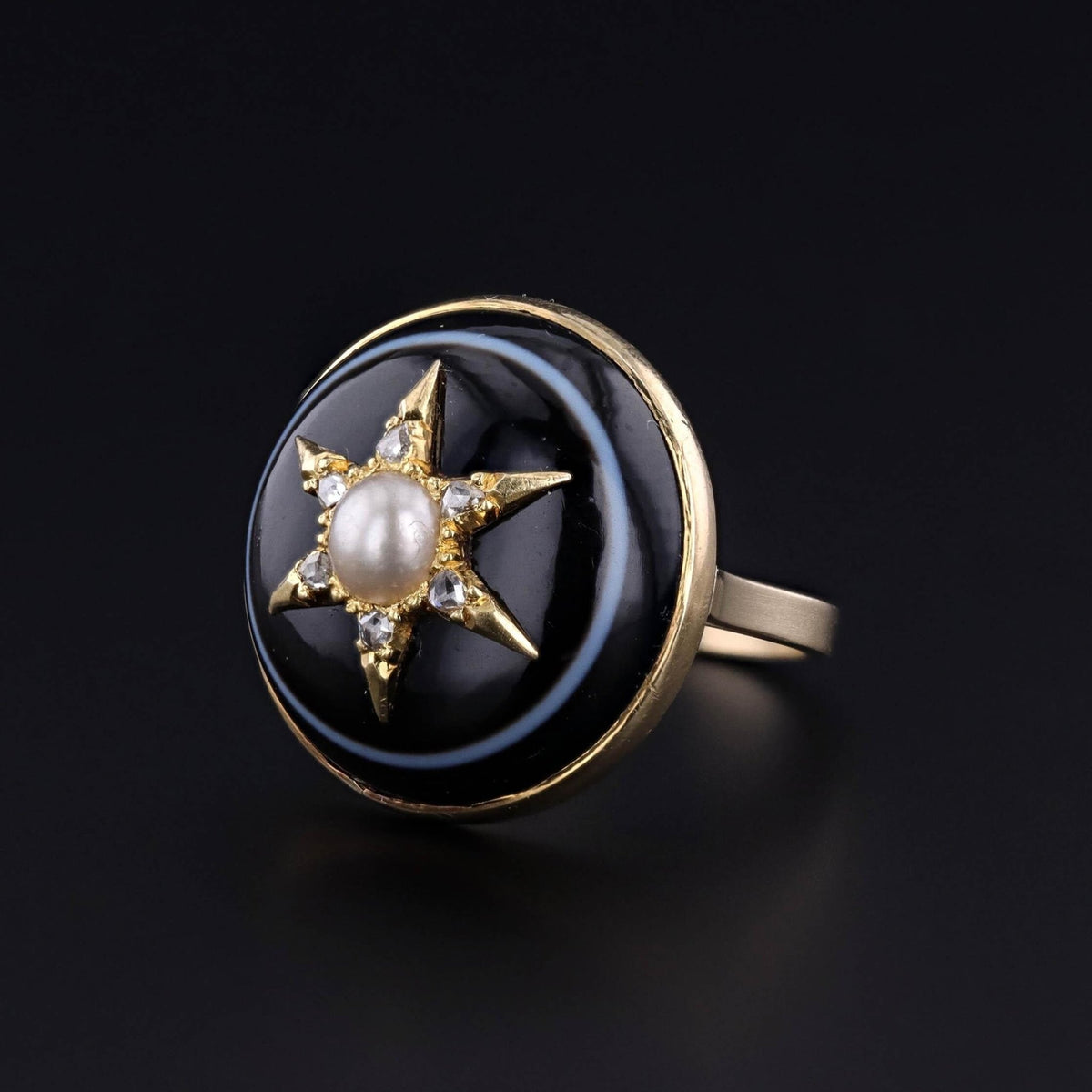 Banded Agate Star Ring of 14k Gold - Trademark Antiques