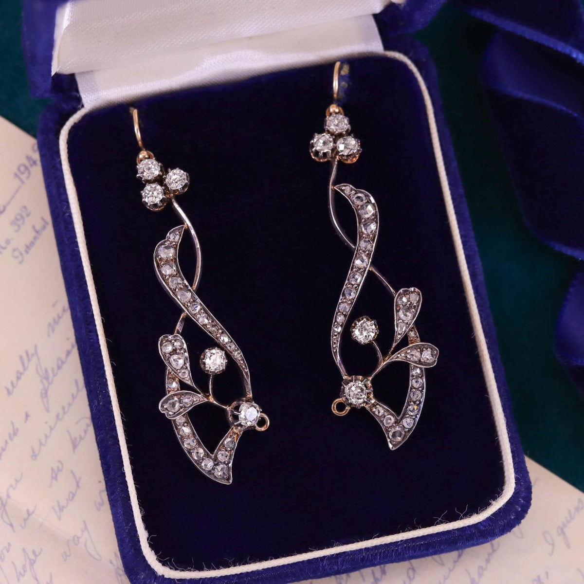 Belle Epoque Convertible Diamond Necklace of 18k Gold and Silver - Trademark Antiques