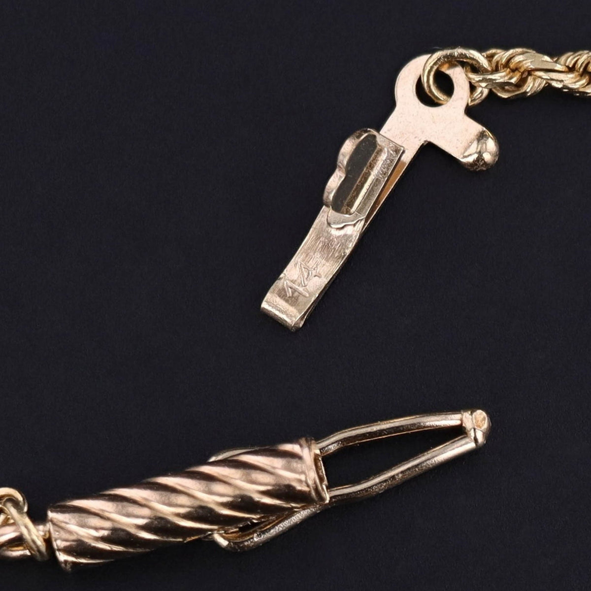 Dendritic Agate and Diamond Pendant of 14k Gold - Trademark Antiques